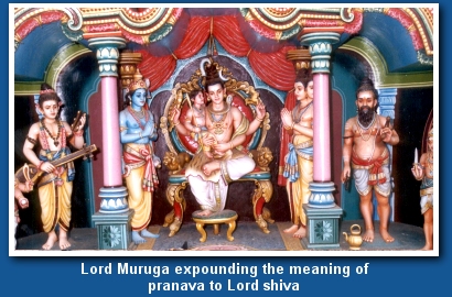 Lord Muruga expounds the meanining of pranava mantra in swamimalai temple