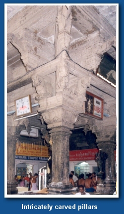 Beautiful carvings on pillars adorn thiruchendur temple
